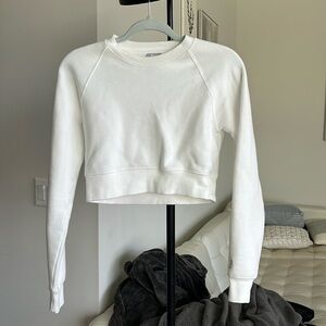 TNA 2XS white cropped fleece crew neck sweatshirt in great condition!